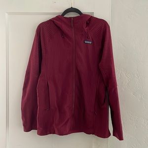 Patagonia R-series lightweight fleece weather resistant jacket
